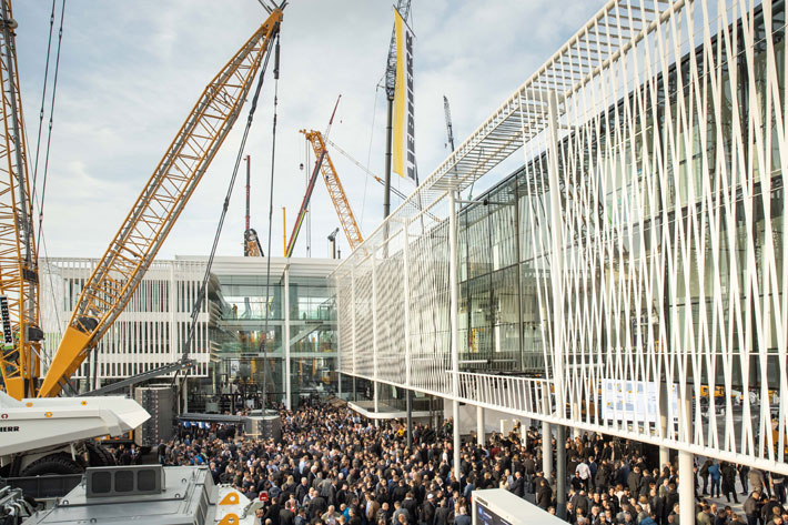 Liebherr employees celebrate Bauma kickoff together