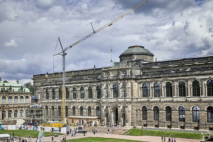 Liebherr mobile construction crane part of the Dresden Zwinger renovation project