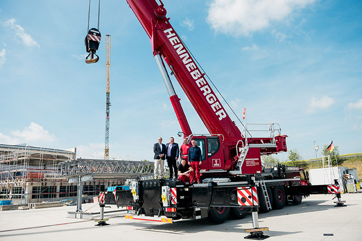 Henneberger Schwerlast expands fleet with a Liebherr LTM 1250-5.1 mobile crane