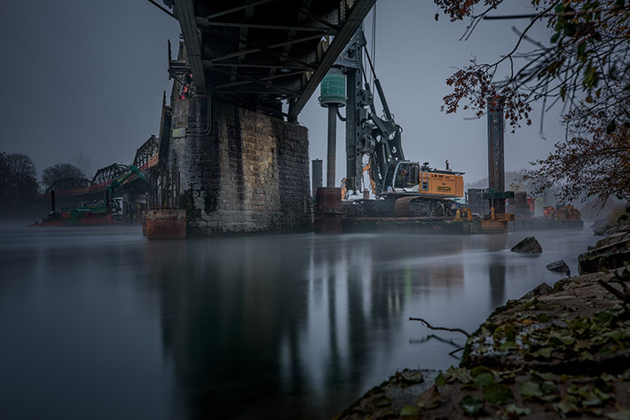 “That was close!” Historical Bridge Turns into a Challenge