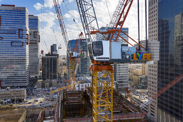 Liebherr lifts LYFE
