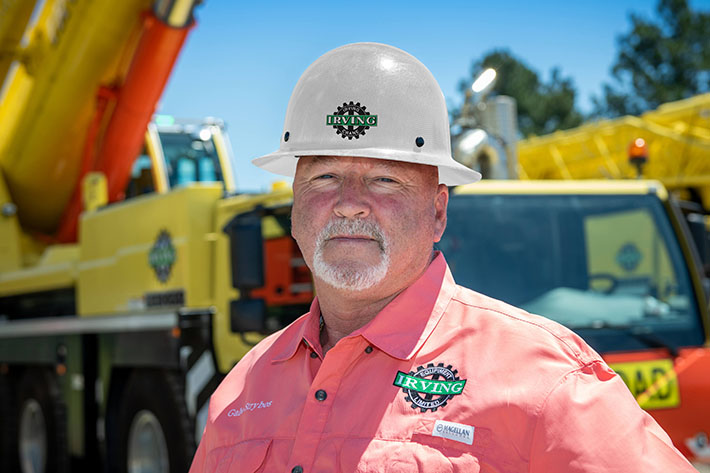 Nicely filling the gap – brand new LTM 1160-5.2 joins new location in Texas from Canadian company Irving Crane.