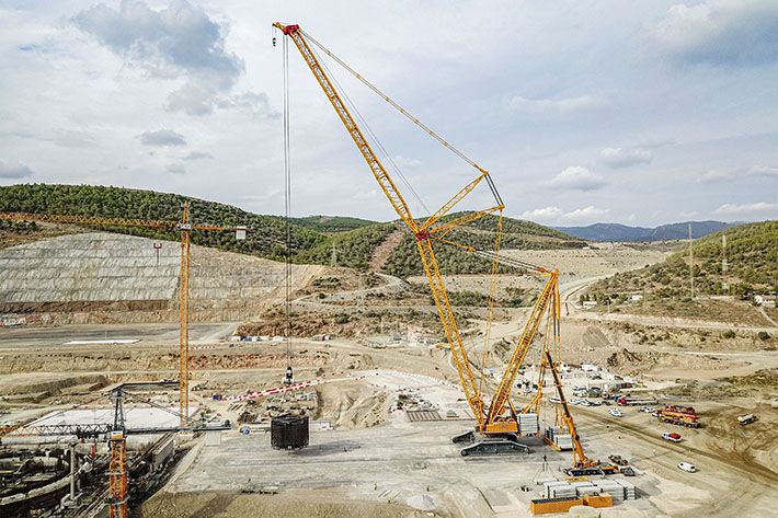 Fourth Liebherr LR 13000 crawler crane handed over