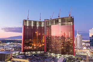 Morrow Equipment Co. chooses five Liebherr 542 HC-L 18/36 tower cranes for Resorts World Las Vegas project
