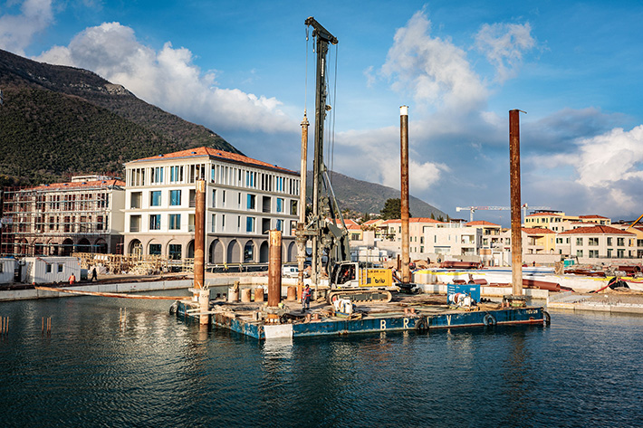In the Bay of Kotor: the Licence to Drill
