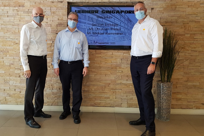 German Embassy Delegates visit Liebherr Singapore