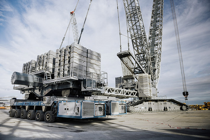 New alternative – using SPMTs as ballast trailers for Liebherr LR 11000 crawler crane