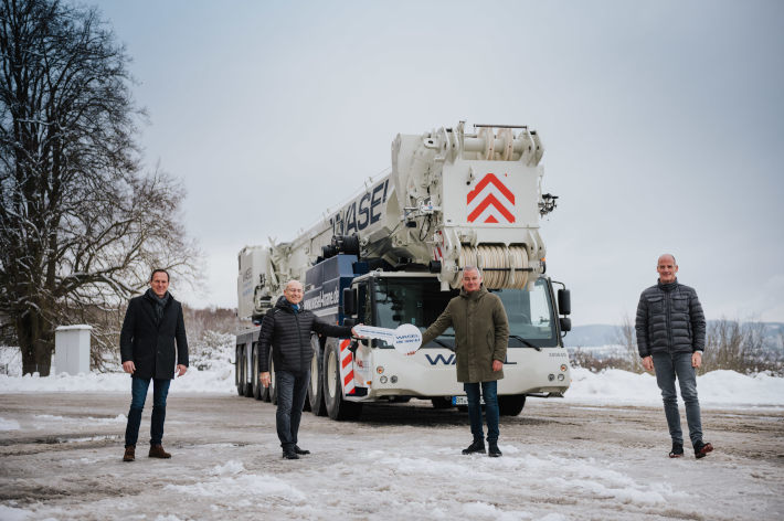 Wasel takes delivery of new Liebherr LTM 1650 8.1 mobile crane and orders new LR 1700 1.0 crawler crane