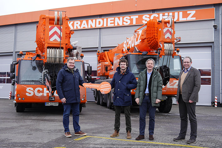 Liebherr crane package for Krandienst Schulz