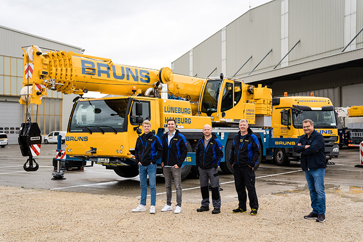 Bruns Kranvermietung based in Lüneburg takes delivery of its first Liebherr mobile crane