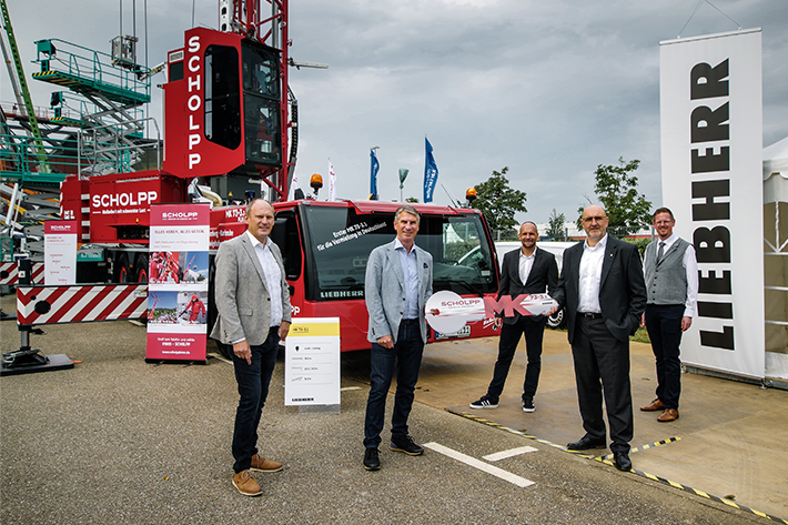 Premiere: Scholpp acquires the first for-hire Liebherr MK 73-3.1 mobile construction crane