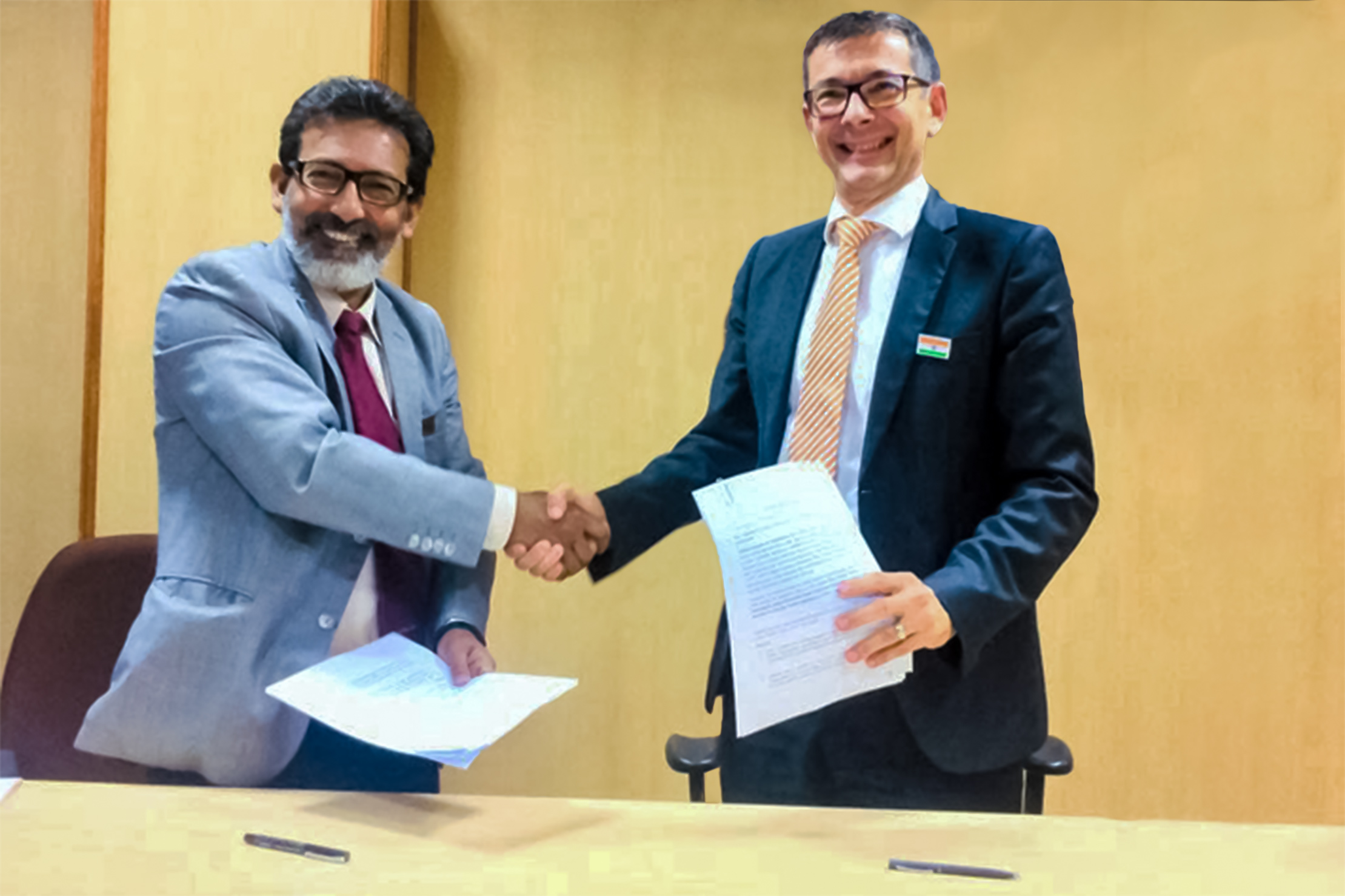 Liebherr and HAL sign Memorandum of Understanding