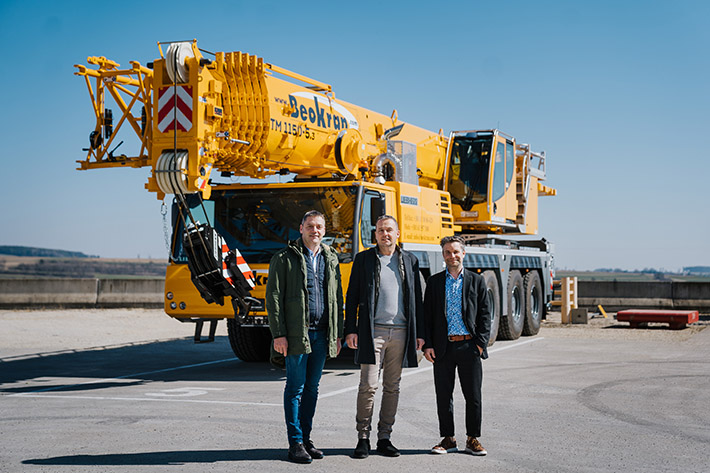 A first for Serbia – Beokran takes delivery of Liebherr LTM 1150-5.3 mobile crane