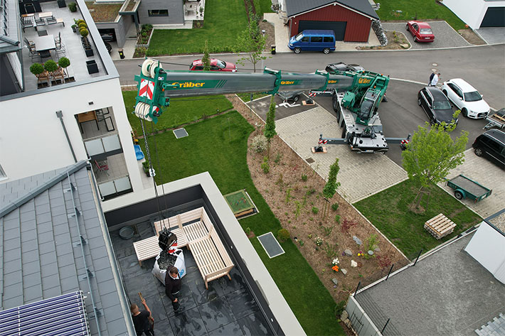 100 percent Liebherr – Gräber extends fleet with new mobile cranes