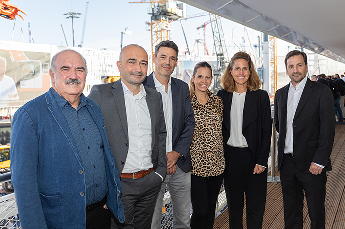 Ready for the Cuban market: Liebherr and Metallica Caribbean sign dealer agreement