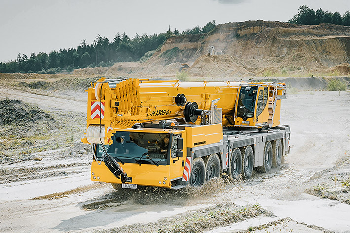 Reaching new heights – Liebherr unveils mobile crane with 90&nbsp;metre telescopic boom – the new LTM&nbsp;1300-6.3