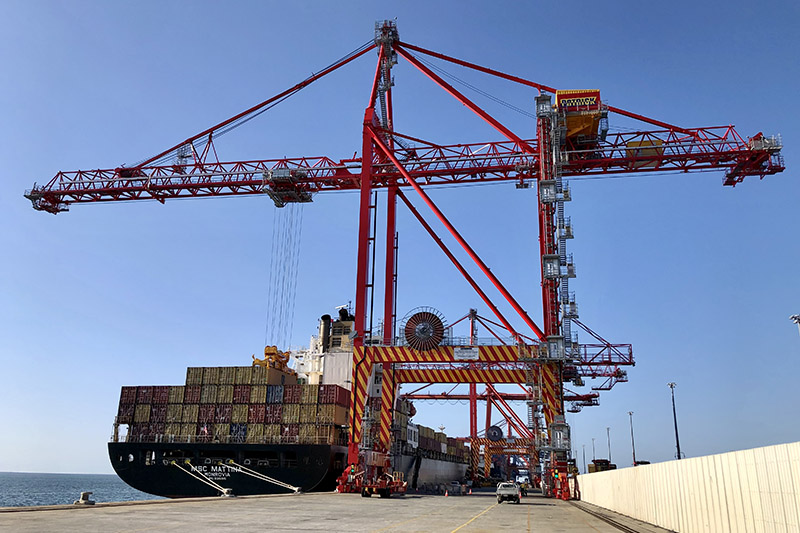 Liebherr Container Cranes delivers semi-automated ship to shore container crane to Patrick Terminals - Brisbane Autostrad