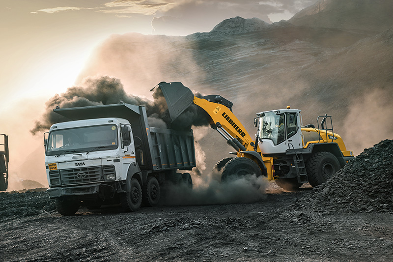 Liebherr at Excon: solutions for the Indian construction and raw material industry