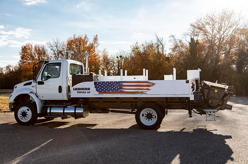 Liebherr exhibits the THP 80-LP truck mounted concrete city pump