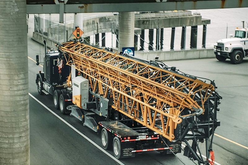Liebherr 81 K.1 fast-erecting crane stands tall on