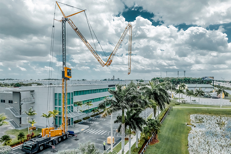 “The wait is over”: Liebherr mobile construction cranes arrive in the USA