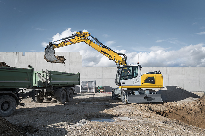 Liebherr, Komatek'te performans açısından verimli makinelerini ve dijital ürünlerini sergiledi