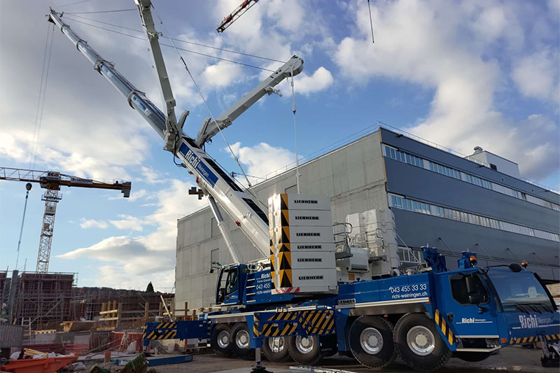 New flagship: Richi replaces 350-tonne crane with new Liebherr LTM 1350-6.1 mobile crane