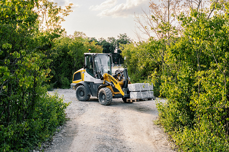 Focus on wheel loaders: 5 features that make the battery-electric wheel load-er L 507 E so special