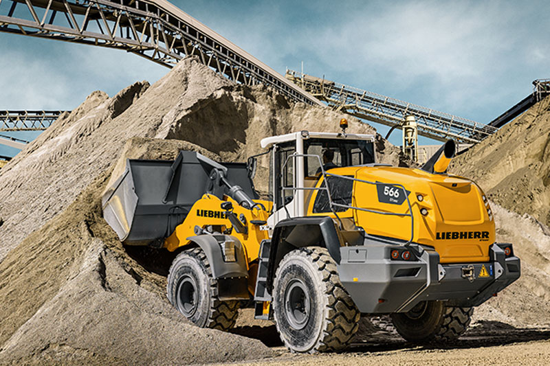 Liebherr USA, Co. exhibits at World of Asphalt 2025
