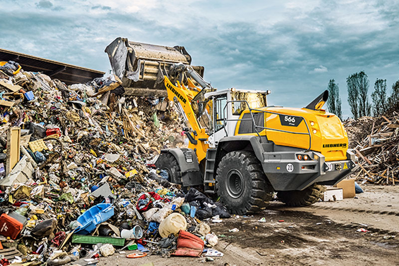 Liebherr exhibits at WasteExpo 2025
