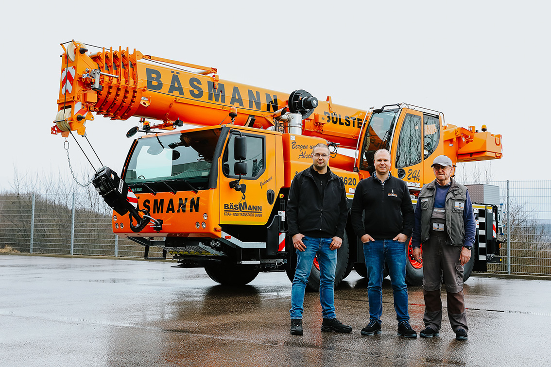 Back to Liebherr after 30 years: Bäsmann orders 60-tonne mobile crane