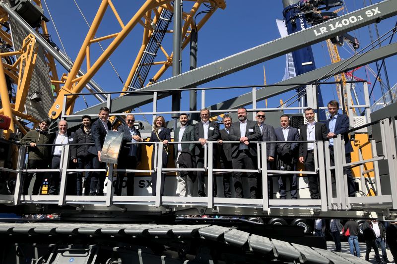 Adanaport expands with new Liebherr mobile harbour crane agreement