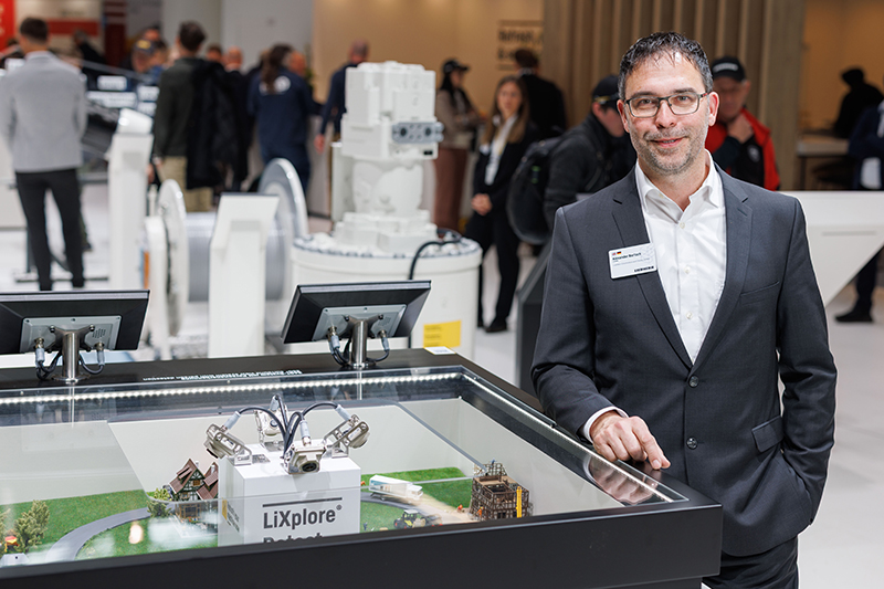 Liebherr's 360° surround view system: safety redefined