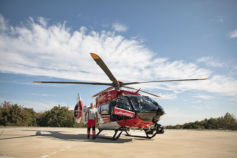 Ultra-precise teamwork: saving lives by helicopter