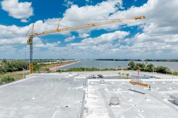 Liebherr USA MK 88-4.1 roof image Liebherr USA MK 88-4.1 roof image