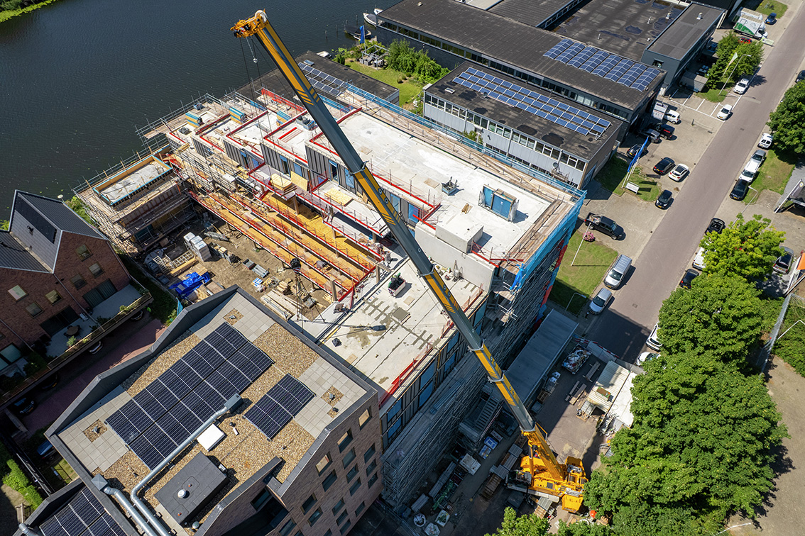 LTR 1150 builds residential complex in seven weeks