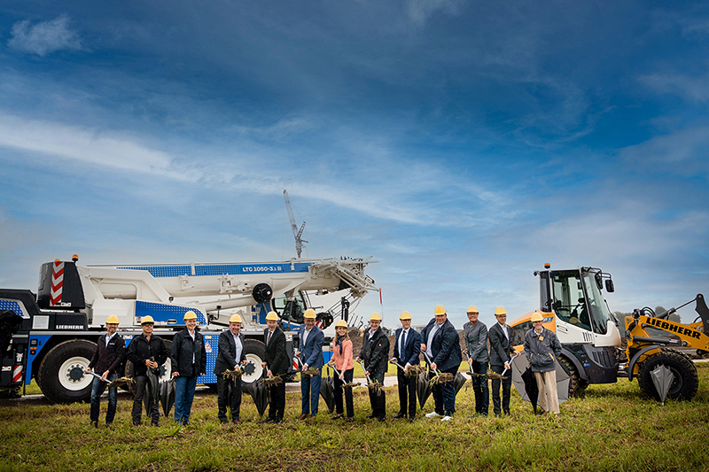 Ground-breaking ceremony at Ehingen-Berg: Liebherr-Werk Ehingen GmbH expands site