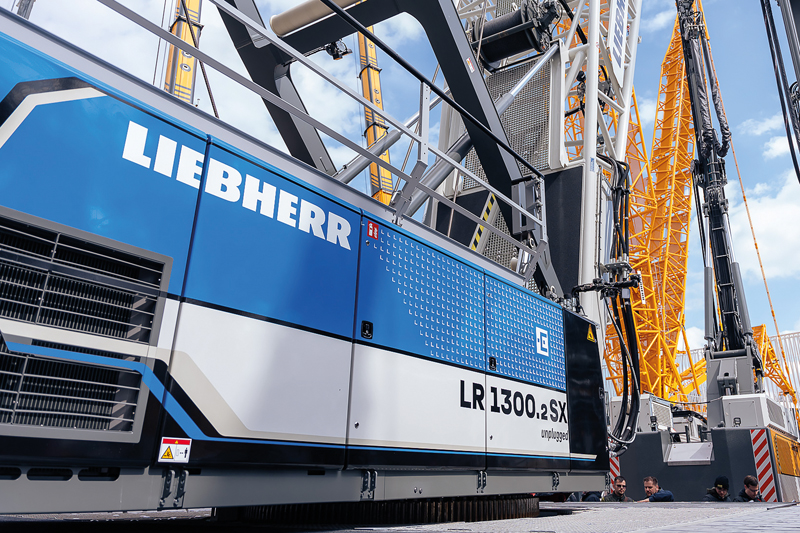 A crawler crane comes of age: 18 years LR 1300