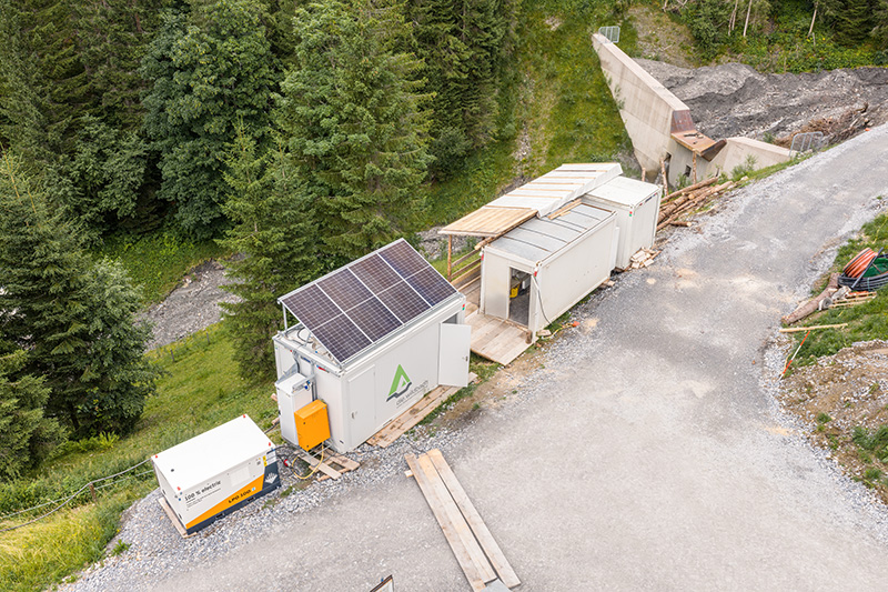 Sustainable power supply in construction – Liebherr energy storage systems for Austrian civil protection
