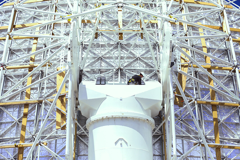 Liebherr and mtex look to the stars