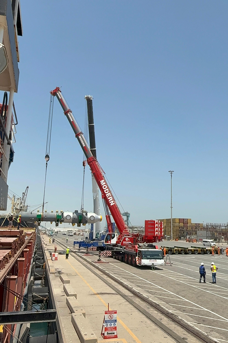 Liebherr LTM 1450-8.1 mobile crane strengthens MMETC MODERN fleet