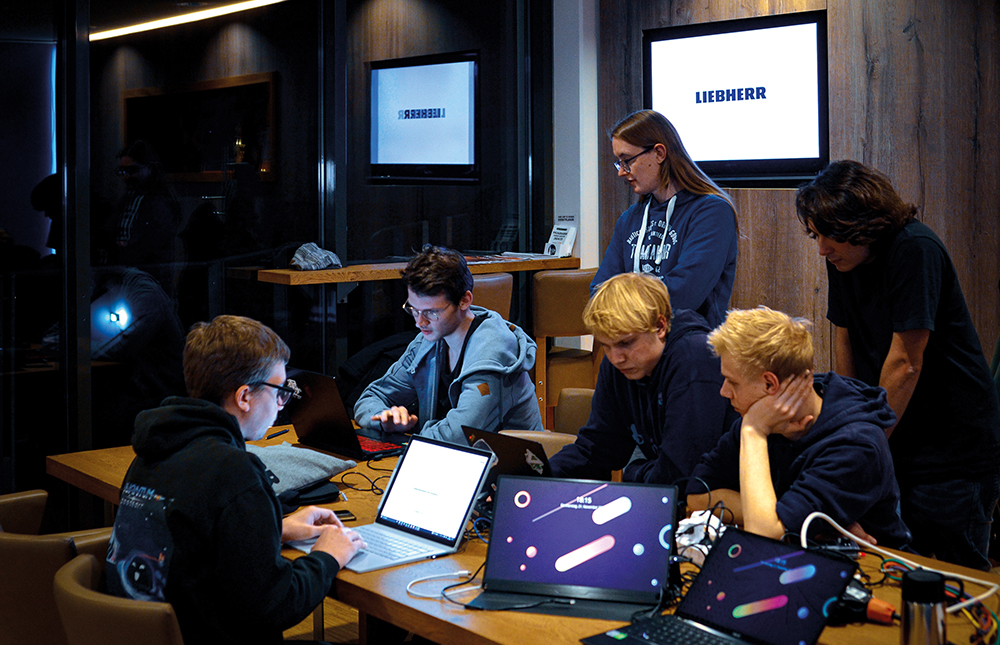 Start des Hackathons 2025
