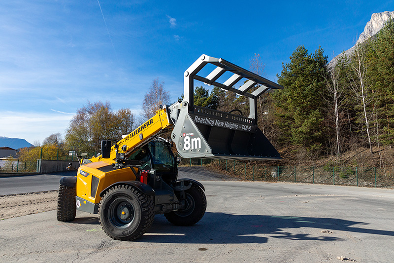 Liebherr introduces the T48-8s telescopic handler: more reach, more height, more versatility