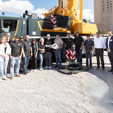 Liebherr delivers the LTM 1650-8.1, LTM 1300-6.4, LTM 1230-5.1, LTM 1160-5.2 and LTM 1100-5.3 mobile cranes to Bragg Companies at Conexpo 2026.