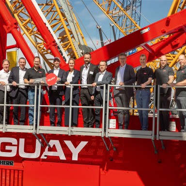 From left to right: Kyle Jardine, Lee Spalding, Cristoph Kleiner, Guillaume Gagnon, William Liebherr, Stéfanie Wohlfarth, Tom Juric, Klaus Huberle, Reinhold Breitenmoser, Sylvian Duchesne, Jean-Francois Houde, Éric Beauvais.