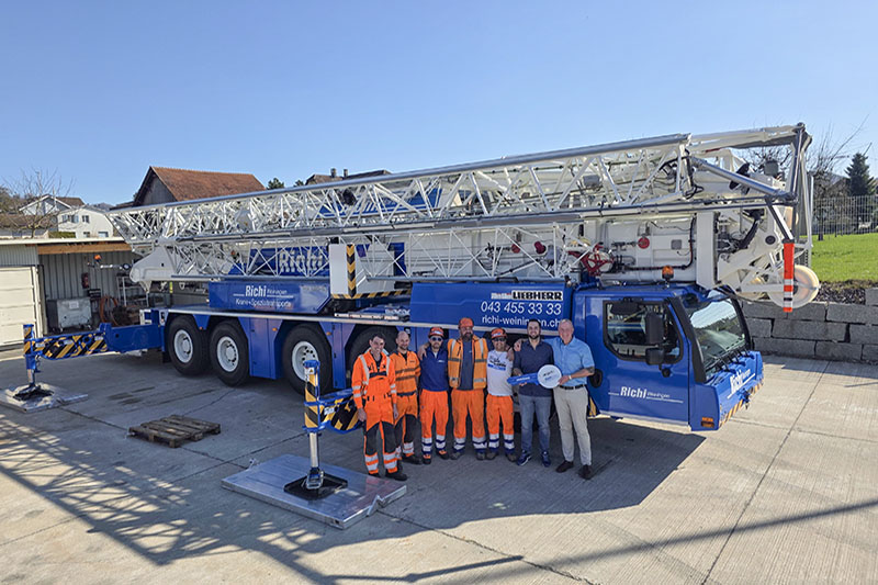 With electric crane drive: Richi AG acquires Liebherr MK 120-5.1E mobile construction crane