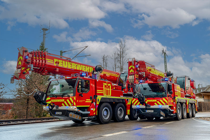 Munich Fire Brigade takes delivery of two Liebherr LTM 1070-4.2 fire brigade cranes