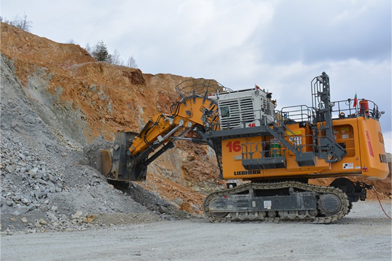 R 9350 E electric excavator delivered to Assarel copper mine