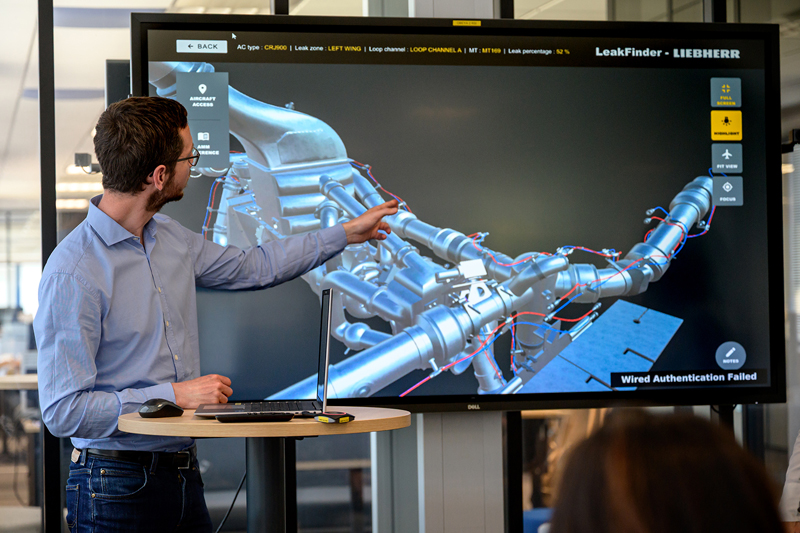 Liebherr and GoJet Airlines ink leak finder service agreement