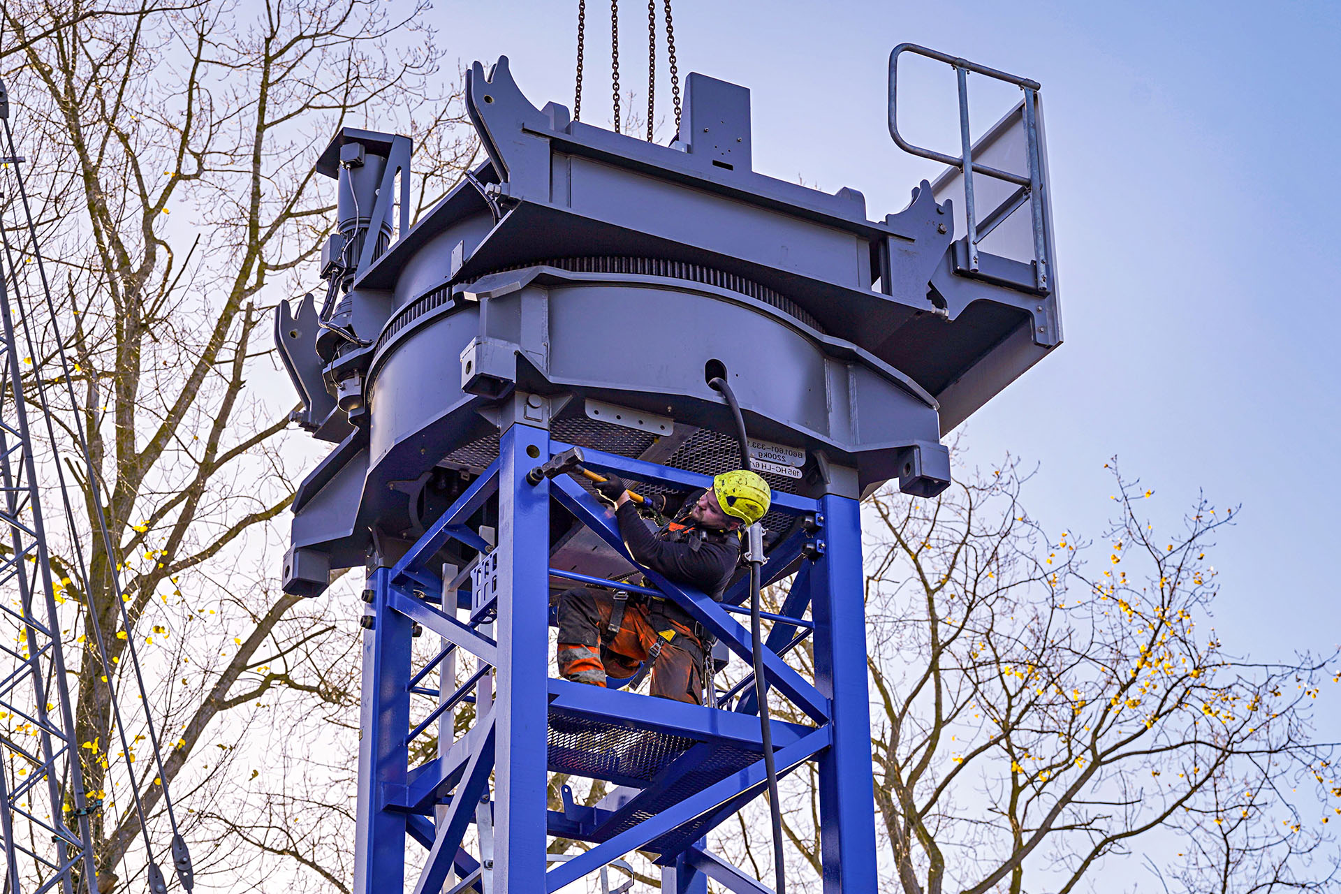 Where partnership meets performance: City Lifting erects the UK’s first 195 HC-LH